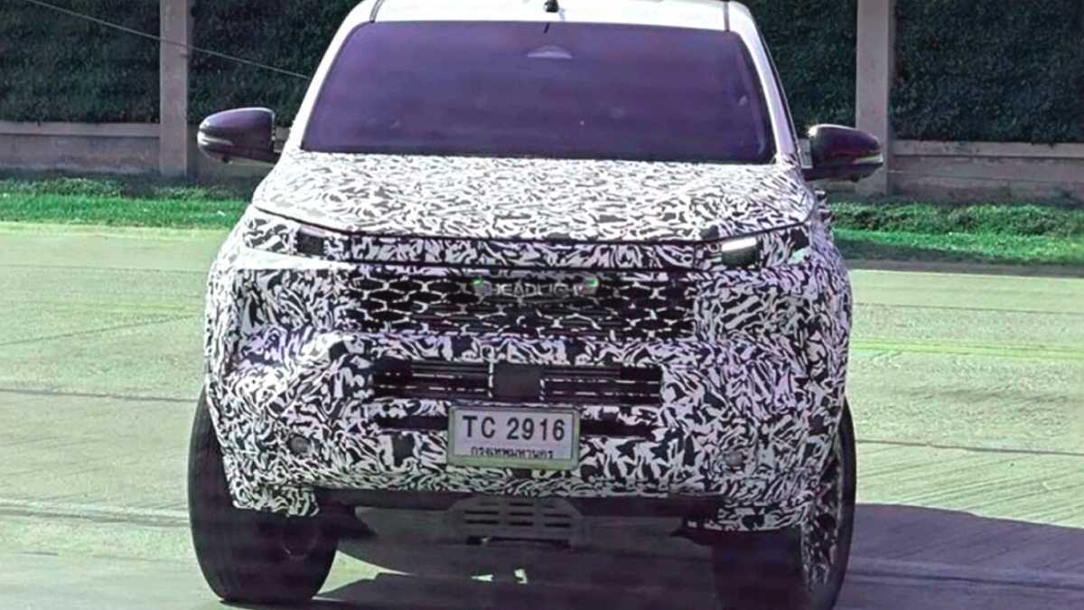 Toyota Fortuner Spotted Features & Safety