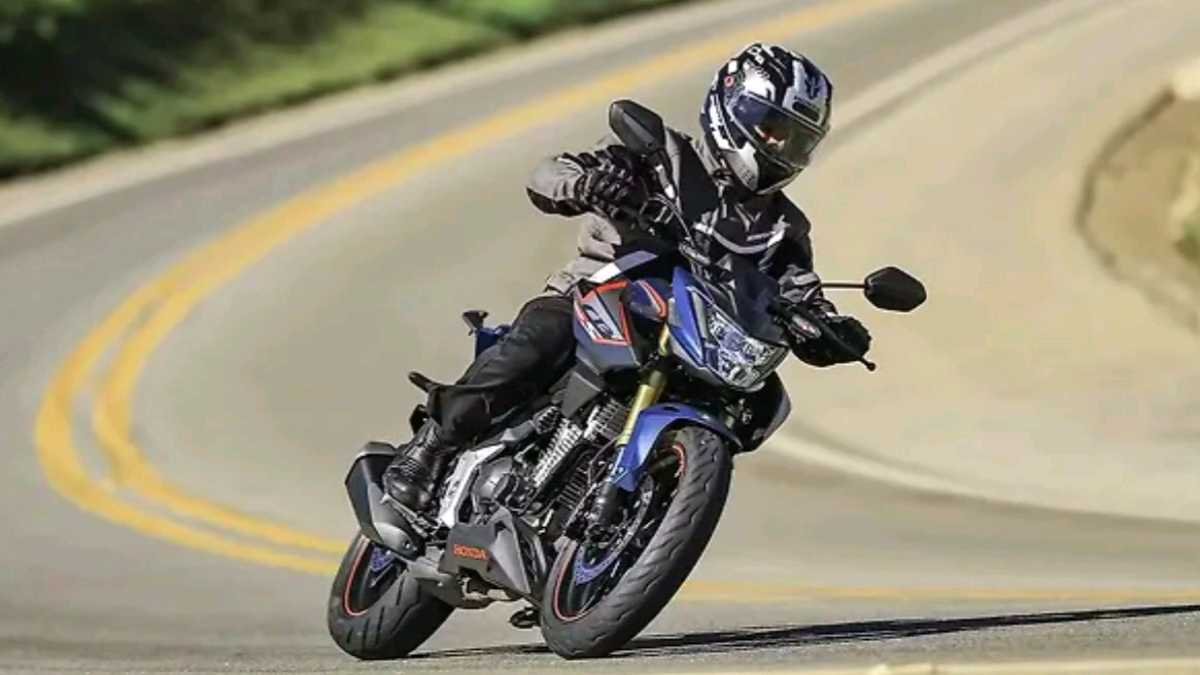 2027 Honda CB300 Twister Stability