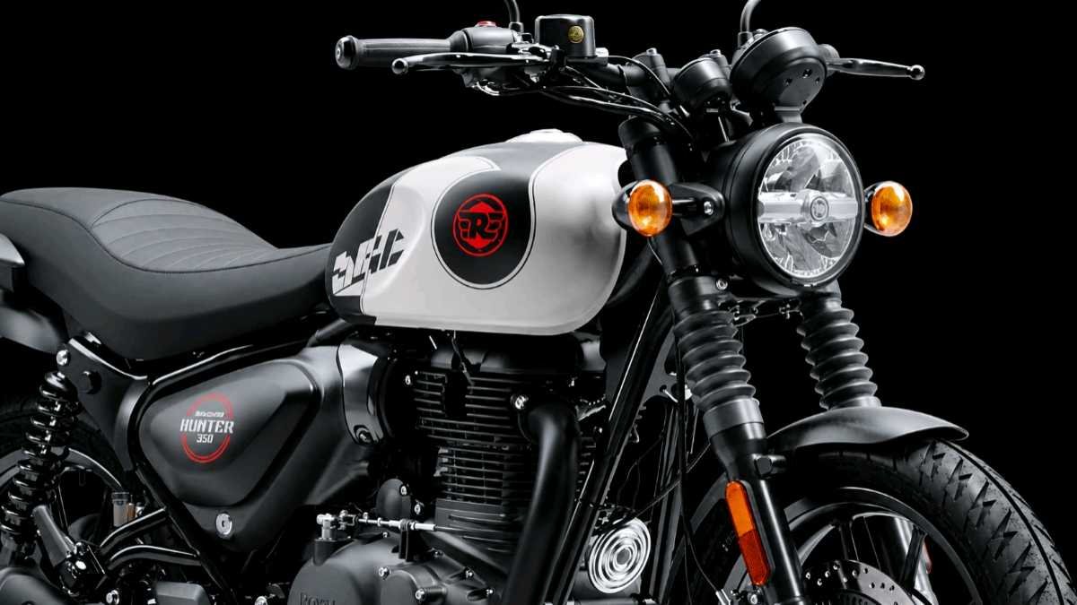 Royal Enfield Hunter 350 Front Look