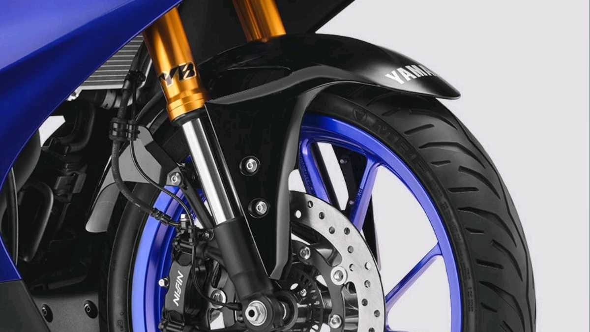Yamaha YZF-R2 Front Shock up